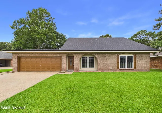 1st image of 116 Dove Cir, Lafayette, LA 70508 | MLS# 2600006759