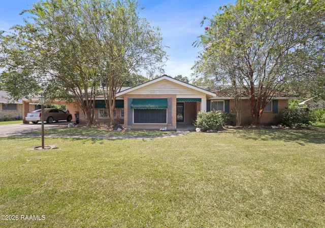 2nd image of 313 Meadow Ln, Lafayette, LA 70506 | MLS# 2600007865