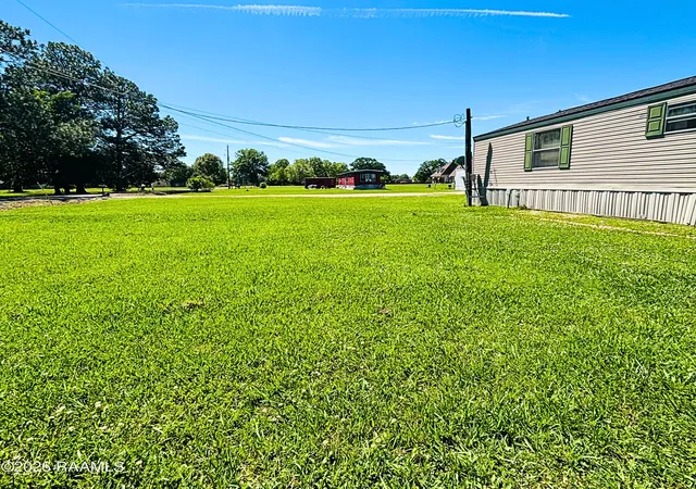Photo 3 of Manufactured home for sale at 104 Gourmet Rd, Carencro, LA 70520 | MLS# 2600004599 | Listing updated on 2026-07-27