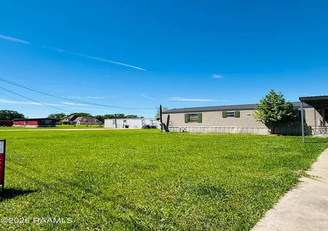 Photo 3 of Manufactured home for sale at 104 Gourmet Rd, Carencro, LA 70520 | MLS# 2600004599 | Listing updated on 2026-07-27