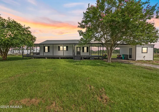 Homes for sale in Opelousas, LA | 2755 Hwy 752, Opelousas, LA 70570 | MLS# 2020024307