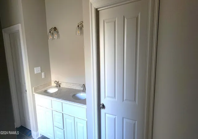 11th image of 205 Wisteria Bend Cir, Carencro, LA 70520 | MLS# 24003350