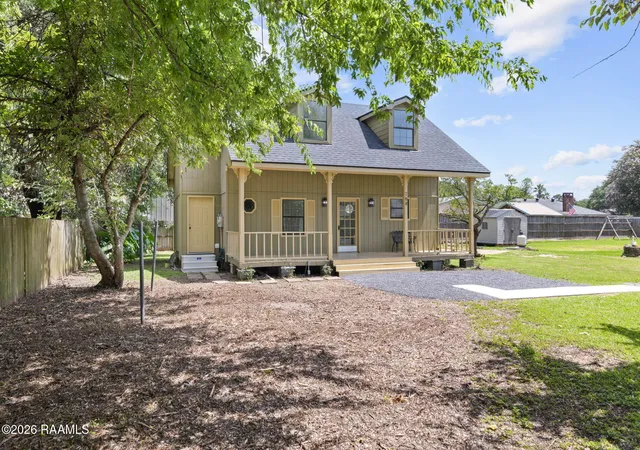 2nd image of 708 Patrick Dr, Broussard, LA 70518 | MLS# 2600006707