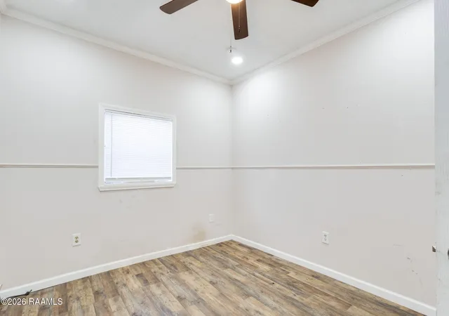 Listing Photo 2 - Condo for sale in building located at 807/809 E Vermilion St, Abbeville, LA 70510