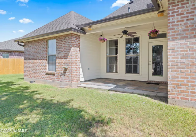 27th image of 120 Meadow Lake Dr, Youngsville, LA 70592 | MLS# 2600006941
