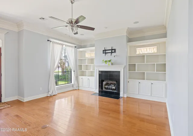 4th image of 120 Meadow Lake Dr, Youngsville, LA 70592 | MLS# 2600006941