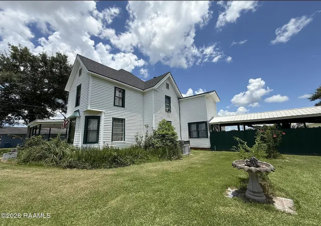 Photo 2 of Sale Pending at 302 N Louise St, Jennings, LA 70546 | MLS# 2600006773 | Listing updated on 2026-08-29