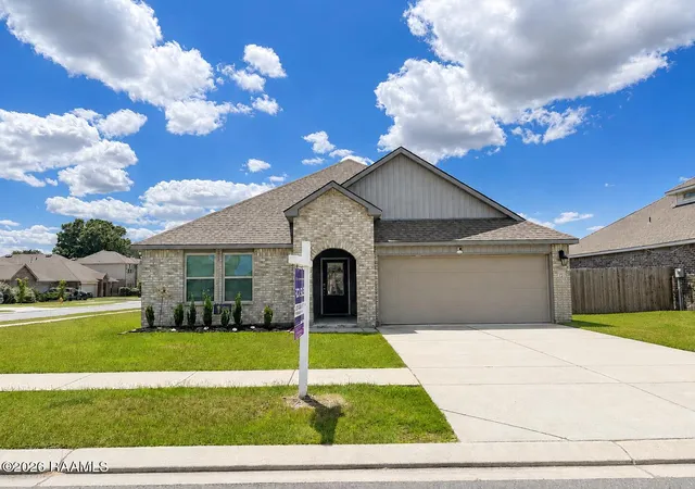 Photo 1 of Single family home for sale at 112 Evangeline Dr, Maurice, LA 70555 | MLS# 2600006874 | Listing updated on 2026-09-05