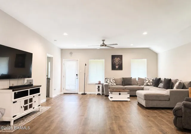 Photo 2 of Single family home for sale at 112 Evangeline Dr, Maurice, LA 70555 | MLS# 2600006874 | Listing updated on 2026-09-05