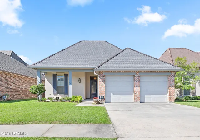 1st image of 221 Ardenwood Dr, Lafayette, LA 70508 | MLS# 2600003970