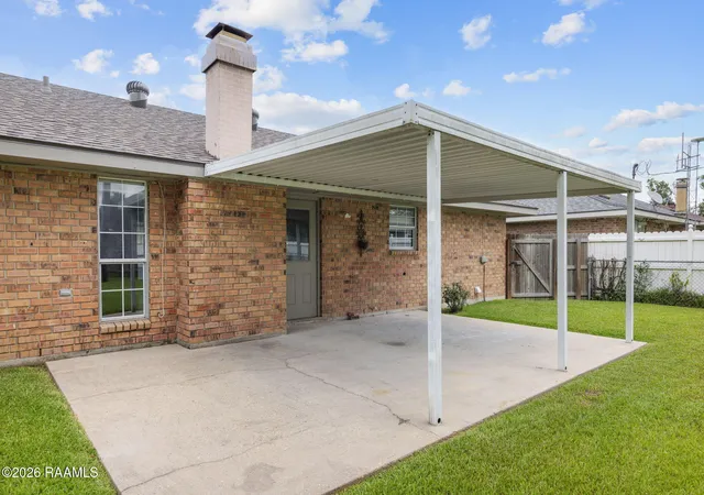 22nd image of 205 Broad Ave, Scott, LA 70583 | MLS# 2600005438