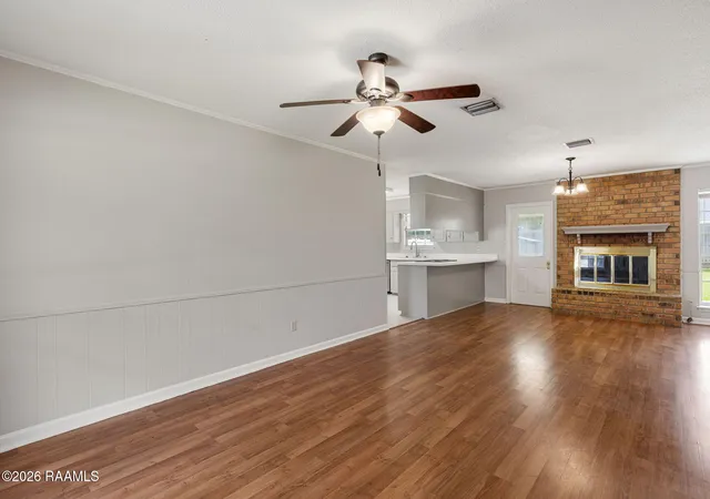 3rd image of 205 Broad Ave, Scott, LA 70583 | MLS# 2600005438