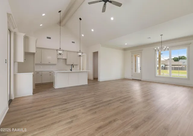 3rd image of 203 Queenstown Ave, Youngsville, LA 70592 | MLS# 2500006712