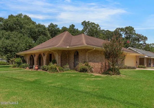 4th image of 1100 W Gilman Rd, Lafayette, LA 70501 | MLS# 2600000110