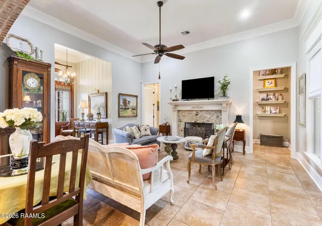 Homes for sale in Sunset, LA | 107 Comeaux St, Sunset, LA 70584 | MLS# 2600005416