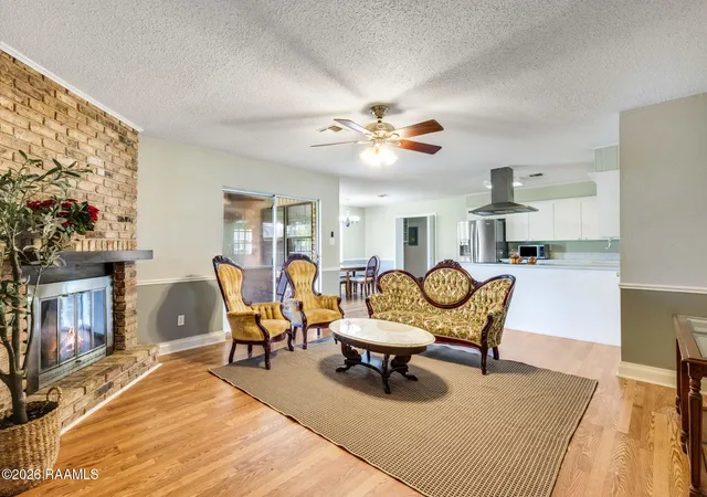 Photo 3 of Sale Pending at 106 Alpha Dr, Lafayette, LA 70506 | MLS# 2600005881 | Listing updated on 2026-08-31