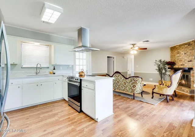Photo 4 of Sale Pending at 106 Alpha Dr, Lafayette, LA 70506 | MLS# 2600005881 | Listing updated on 2026-08-31