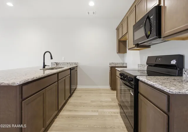 Photo 3 of Single family home for sale at 105 Hester Way, Carencro, LA 70520 | MLS# 2600001415 | Listing updated on 2026-09-01