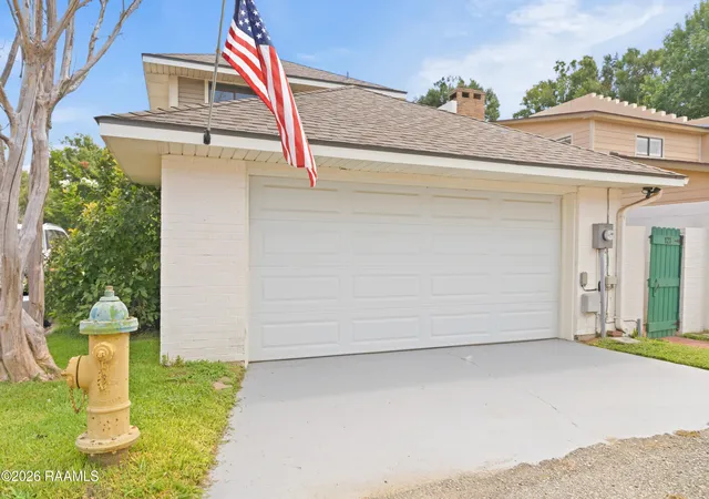 35th image of 305 Halcott Dr #121, Lafayette, LA 70503 | MLS# 2600006441