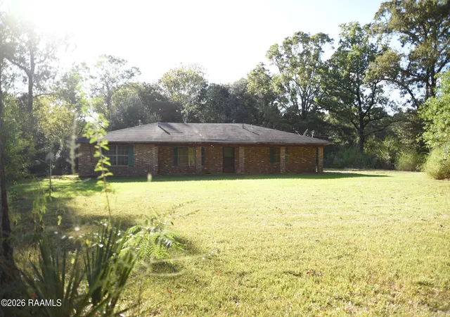 Homes for sale in Rayne, LA | 2081 Bayou Plaquemine Rd, Rayne, LA 70578 | MLS# 2600004619