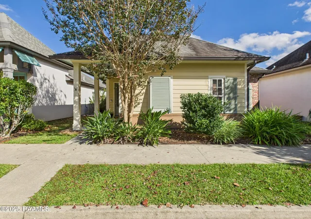 2nd image of 110 Barton Ter, Youngsville, LA 70592 | MLS# 2600006665