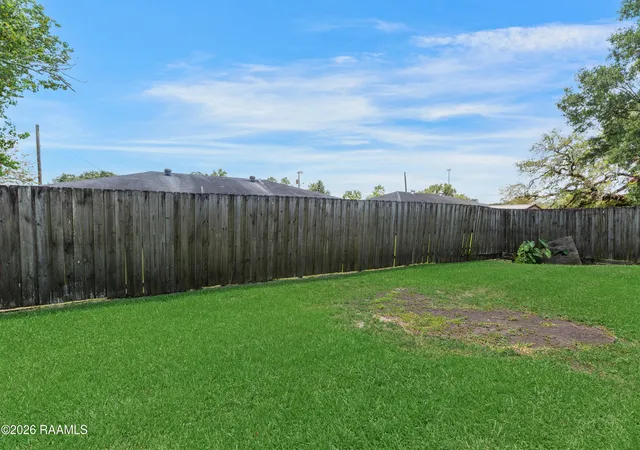 18th image of 941 Begnaud St, Breaux Bridge, LA 70517 | MLS# 2600007155