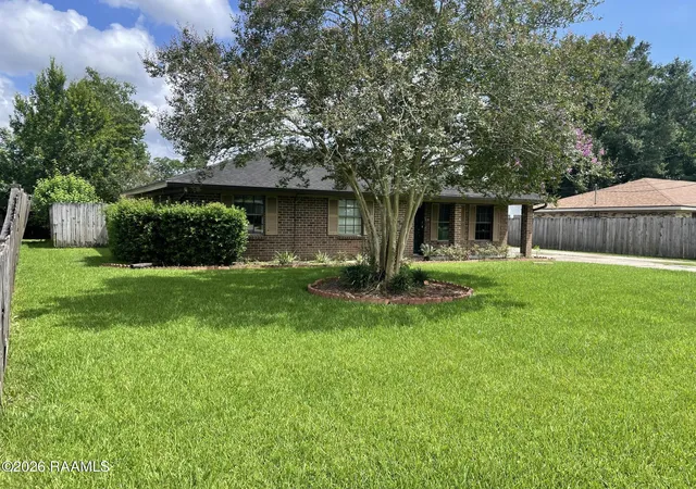 2nd image of 941 Begnaud St, Breaux Bridge, LA 70517 | MLS# 2600007155