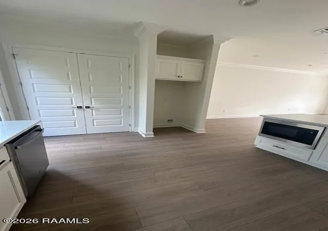 Photo 3 of Townhouse for sale at 1510 Kaliste Saloom Rd #105, Lafayette, LA 70508 | MLS# 2500006661 | Listing updated on 2026-10-02