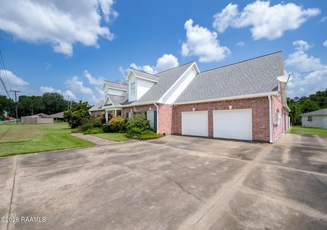 Photo 2 of Single family home for sale at 147 Progress Rd, Ville Platte, LA 70586 | MLS# 2600006378 | Listing updated on 2026-09-08