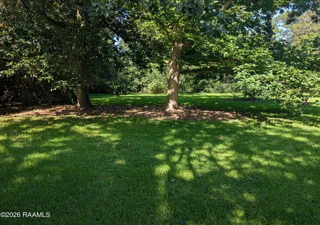 Land for sale at 200 Blk Aurore Ave, Lafayette, LA 70506 | MLS# 2600005327