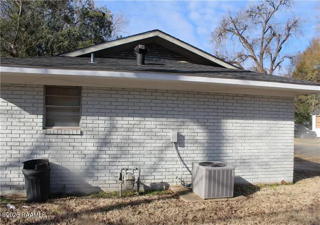 Homes for sale in Alexandria, LA | 2315 Huffman St #2313, Alexandria, LA 71301 | MLS# 2600005730