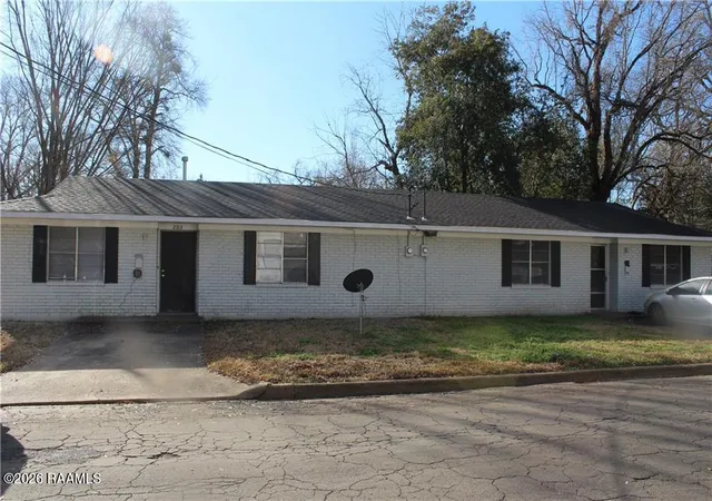 Homes for sale in Alexandria, LA | 2315 Huffman St #2313, Alexandria, LA 71301 | MLS# 2600005730