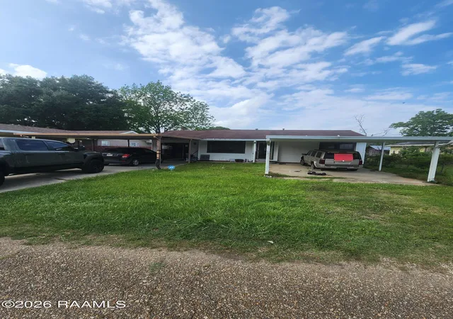 Homes for sale in Eunice, LA | 1120 College Rd, Eunice, LA 70535 | MLS# 2600003690