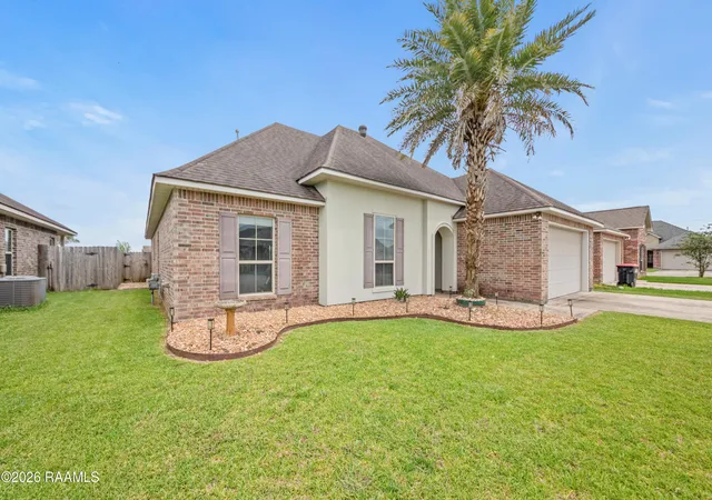 Homes for sale in Rayne, LA | 102 Agrarian Ave, Rayne, LA 70578 | MLS# 2600005432