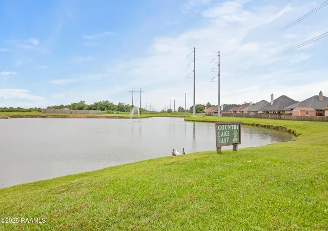 Homes for sale in Rayne, LA | 102 Agrarian Ave, Rayne, LA 70578 | MLS# 2600005432