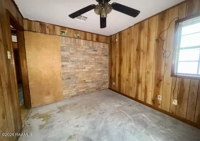 Photo 3 of Sale Pending at 823 S Sterling St, Lafayette, LA 70501 | MLS# 2600007112 | Listing updated on 2026-09-17