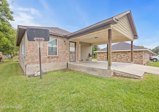 Photo 3 of Single family home for sale at 113 Crooked Creek, Lafayette, LA 70507 | MLS# 2600008078 | Listing updated on 2026-09-22
