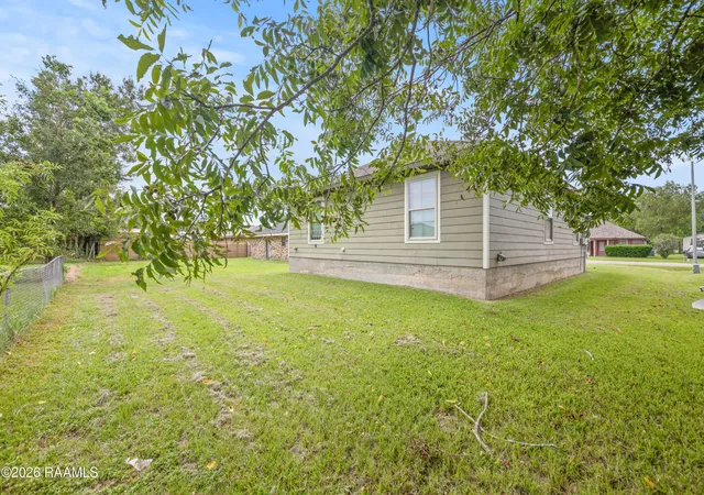 Photo 4 of Single family home for sale at 113 Crooked Creek, Lafayette, LA 70507 | MLS# 2600008078 | Listing updated on 2026-09-22