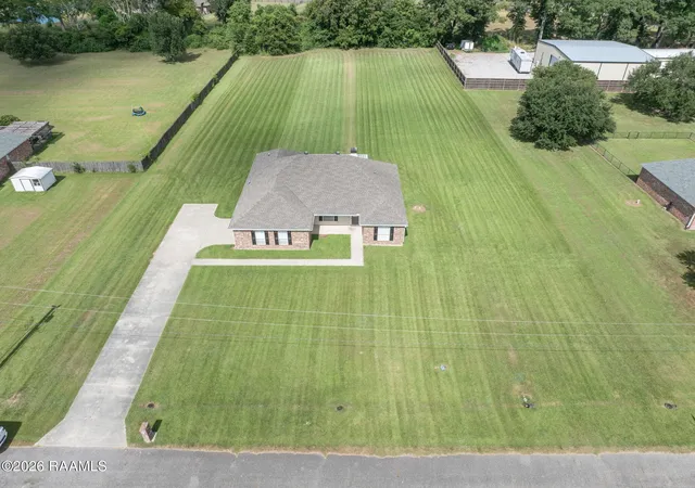 2nd image of 146 Tecumseh Loop, Opelousas, LA 70570 | MLS# 2600007851