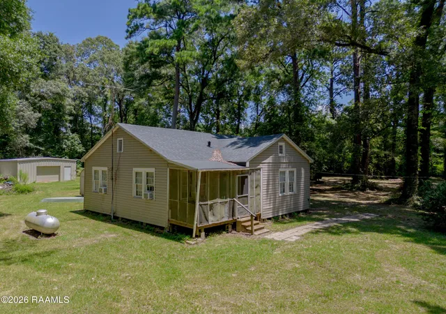 Photo 2 of Single family home for sale at 6209 Saint Landry Hwy, Ville Platte, LA 70586 | MLS# 2600006768 | Listing updated on 2026-08-25