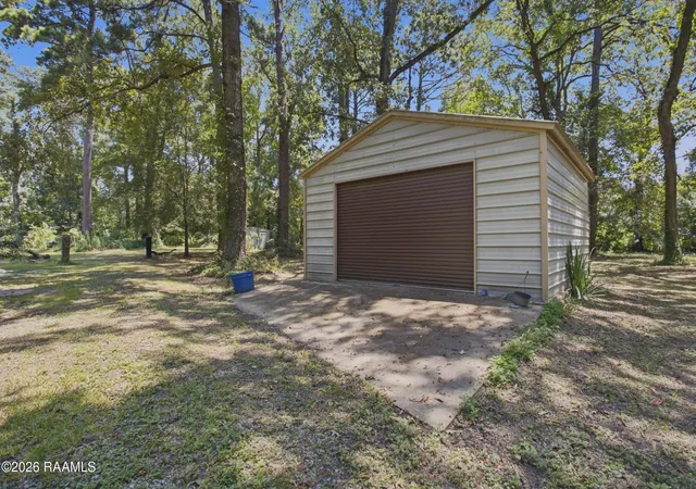 Photo 4 of Single family home for sale at 6209 Saint Landry Hwy, Ville Platte, LA 70586 | MLS# 2600006768 | Listing updated on 2026-08-25