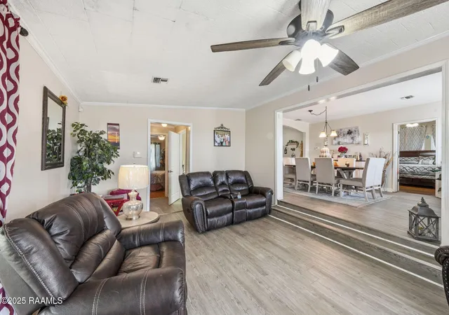 Photo 3 of Single family home for sale at 2001 Segura Rd, New Iberia, LA 70560 | MLS# 2500005373 | Listing updated on 2026-07-24