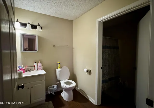 Photo 3 of Single family home for sale at 300 Cantal Dr, Lafayette, LA 70507 | MLS# 2600006018 | Listing updated on 2026-09-02
