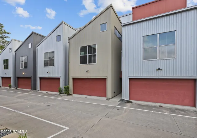Townhouse for sale at 1201 S College Rd #2, Lafayette, LA 70503 | MLS# 2600002930