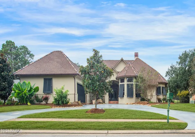 1st image of 204 Inverness Ln, Broussard, LA 70518 | MLS# 2600004336