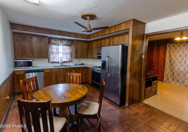 Photo 3 of Single family home for sale at 204 Rim Rd, Lafayette, LA 70507 | MLS# 2600006620 | Listing updated on 2026-09-06