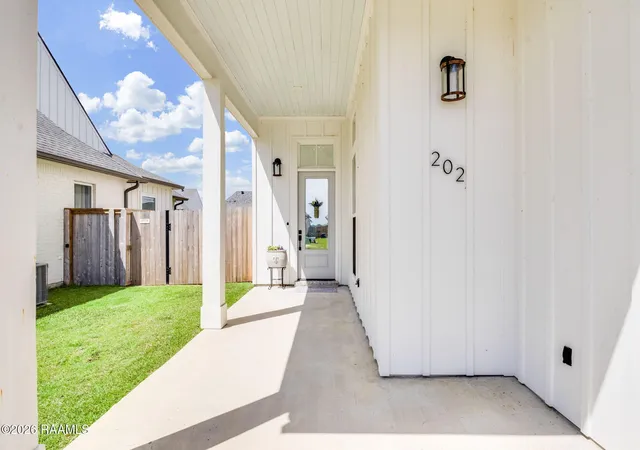 Photo 2 of Single family home for sale at 202 Buenos Aires Ave, Youngsville, LA 70592 | MLS# 2600002896 | Listing updated on 2026-08-31