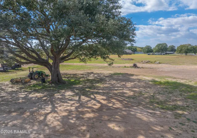 13th image of 537 Chemin Agreable, Youngsville, LA 70592 | MLS# 2500005605