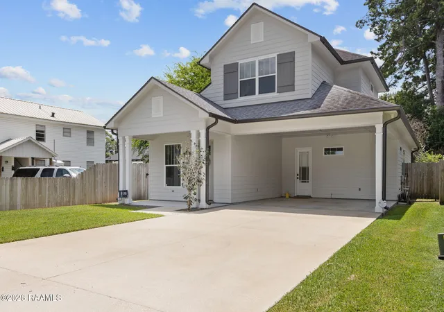 Photo 2 of Single family home for sale at 109 Louisa Blvd, Lafayette, LA 70506 | MLS# 2600007731 | Listing updated on 2026-08-19