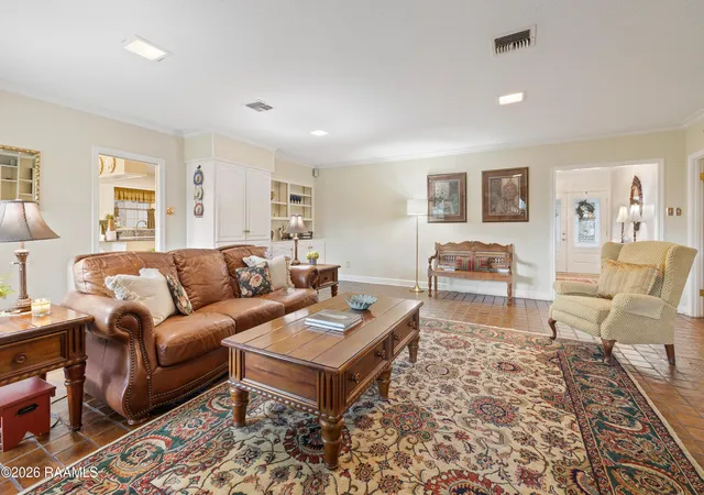 Photo 3 of Sale Pending at 303 Ducharme Ln, Lafayette, LA 70503 | MLS# 2600007506 | Listing updated on 2026-09-12